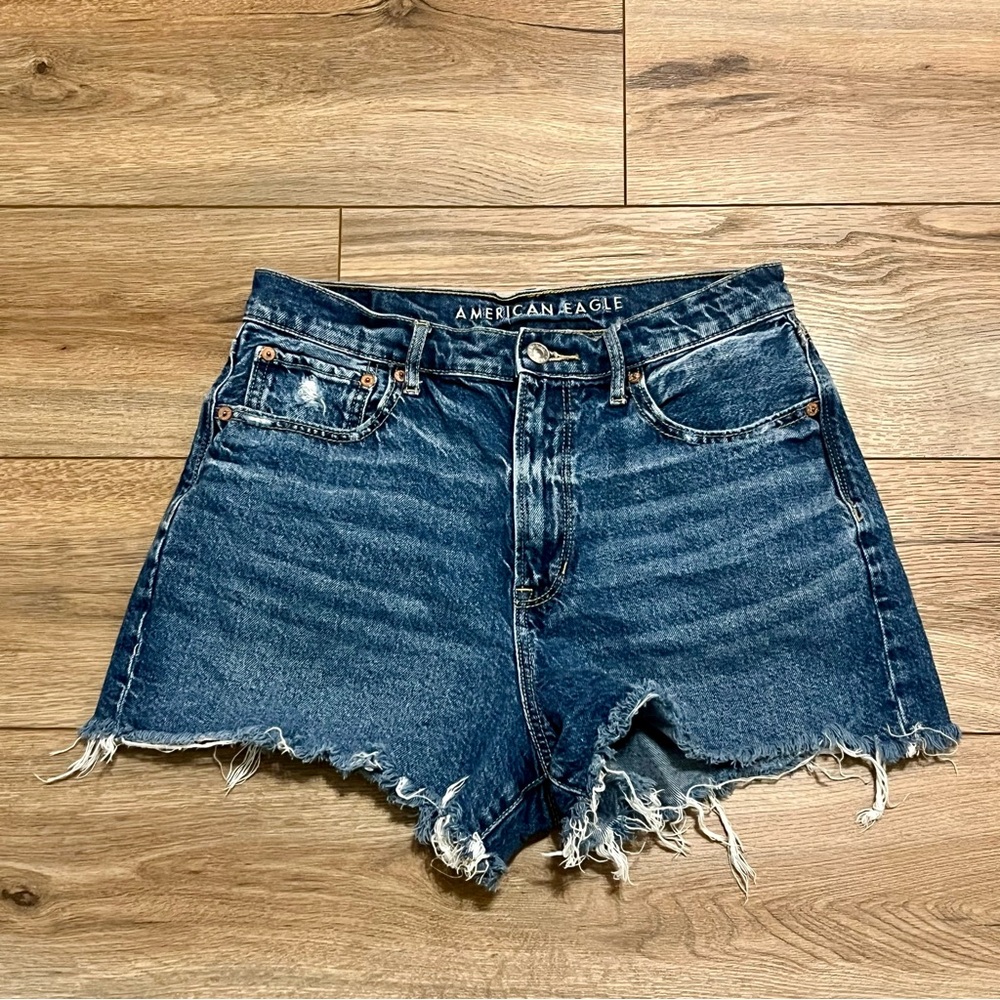 American Eagle Highest Rise 90s Boyfriend Short SZ 8 Blue Jean Denim Cut Off